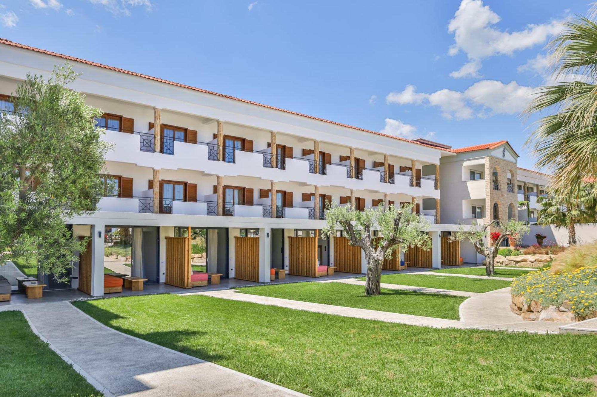 Tresor Sousouras Hotel Hanioti Exterior photo