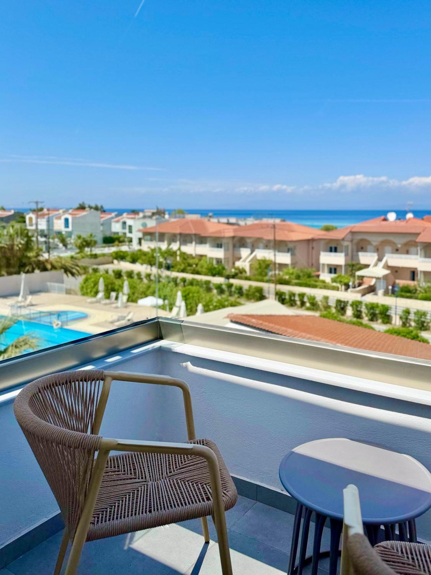 Tresor Sousouras Hotel Hanioti Exterior photo